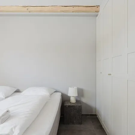 Elegant Private In The Heart Of Am شقة