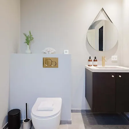 Elegant Private In The Heart Of Am *