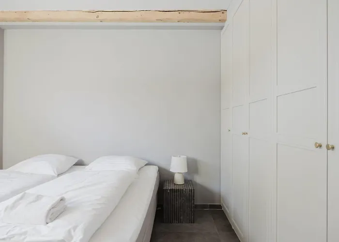 Elegant Private In The Heart Of Am شقة