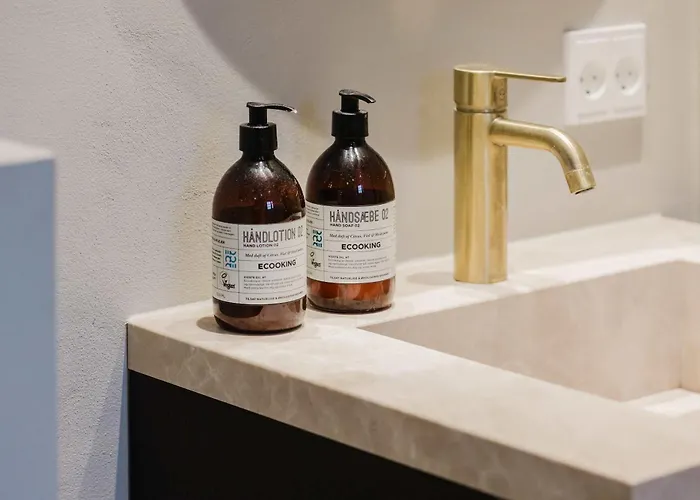 Elegant Private In The Heart Of Am *